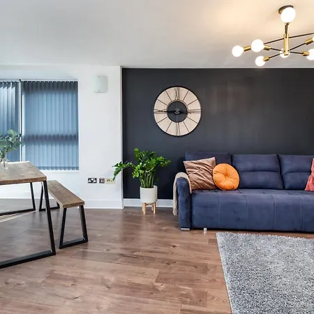 Apartment Scandi Abode In Central Leeds *