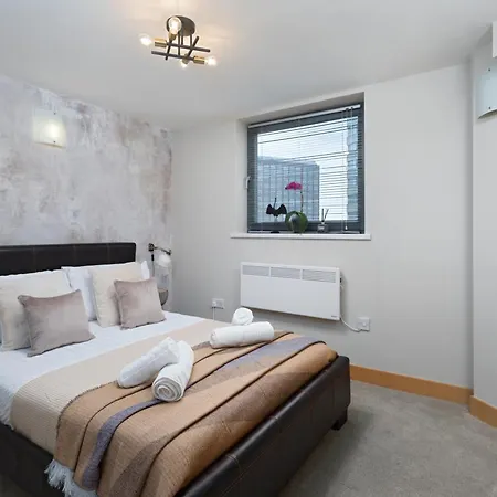 Scandi Abode In Central Leeds Apartment *