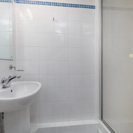 Scandi Abode In Central Leeds * Leeds (West Yorkshire)