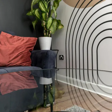 Scandi Abode In Central Leeds Apartment *